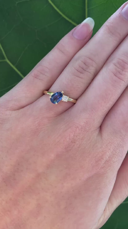 Starry Night Sapphire and Diamond Gold Ring